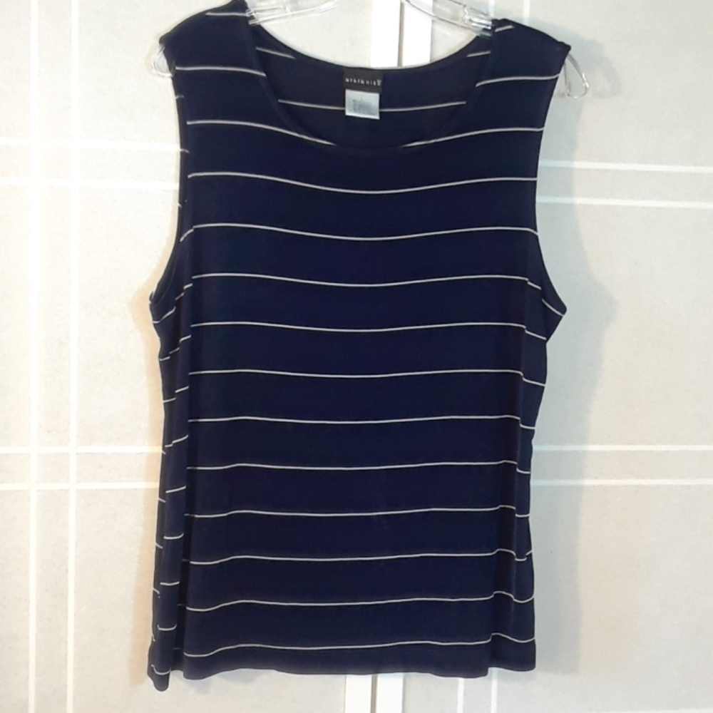 Citiknit navy/white tank top L